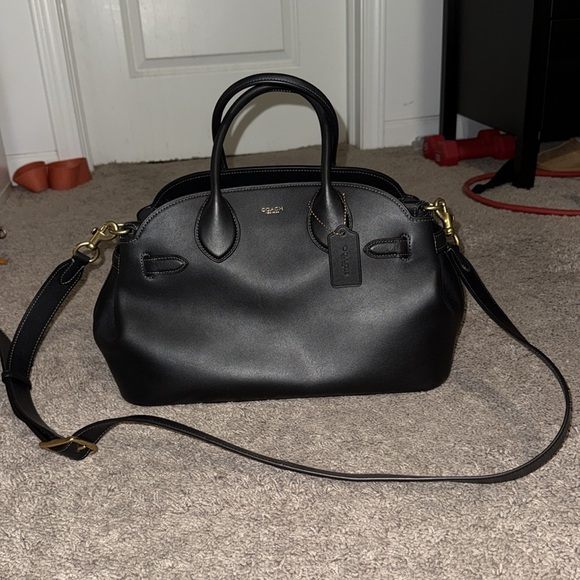 Coach Empire 35 - Picture 5 of 12